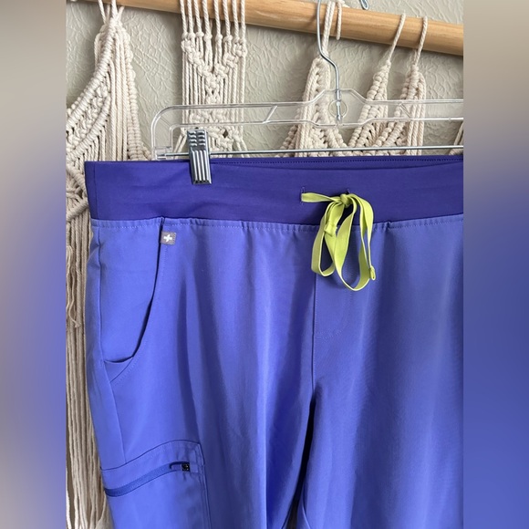 Figs scrub pants - Picture 2 of 4